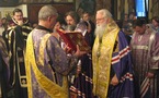 L'évêque Michel d'Europe occidentale a rendu visite à l'église des Trois-Saints-Docteurs à Paris