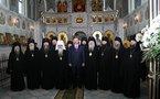 Les membres du Saint-Synode de l'Eglise orthodoxe en Biélorussie ont rencontré le président A. Loukachenko