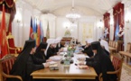 Monseigneur Nestor, évêque de Chersonèse,  a pris part à la réunion du Saint Synode
