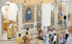 Mgr Nestor, évêque de Chersonèse, a célébré la Divine Liturgie en la cathédrale de la Sainte-Trinité