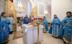La Synaxe de la Mère de Dieu célébrée par Mgr Antoine et le clergé de la cathédrale de la Sainte Trinité à Paris