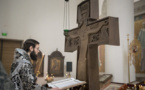 Le métropolite Antoine a célébré les Vêpres avec la lecture de l’Acathiste à la Passion du Christ