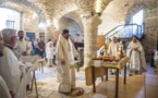 Archevêque Nestor a célébré la Divine Liturgie en la paroisse des saints Etienne et Germain à Vézelay