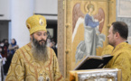 Mgr Pierre, évêque de Caffa, a célébré la Divine Liturgie en la cathédrale de la Sainte Trinité