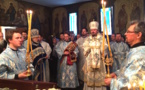 Le jour de la fête de la Présentation de la Vierge Marie au Temple Mgr Nestor a célébré la Divine Liturgie à la cathédrale Trois-Saints Docteurs à Paris