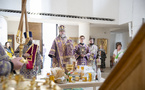 Le métropolite Marc a célébré la Divine Liturgie en la cathédrale Sainte Trinité à Paris