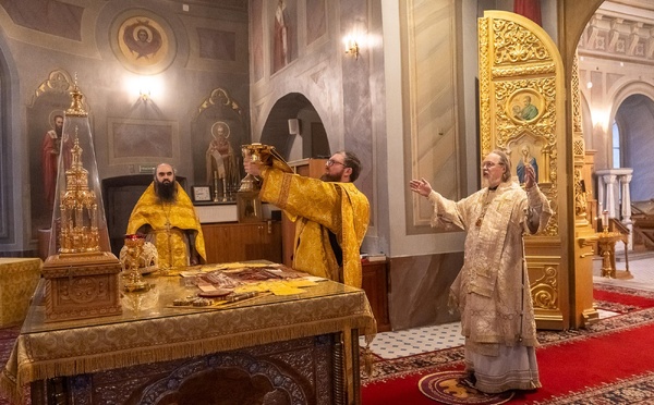 Fête de saint apôtre Mattieu: le métropolite Marc a célébré la Liturgie en la cathédrale de Riazan