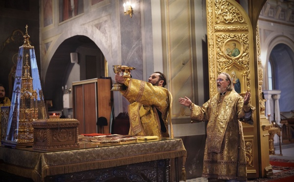 La Liturgie archipastorale célébrée en la cathédrale de la Nativité du Christ à Riazan