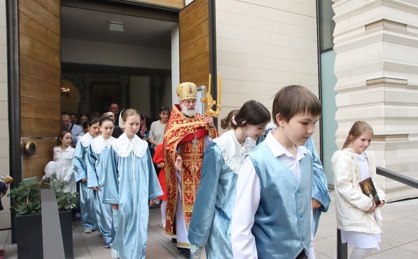 ​Le huitième festival pascal annuel des enfants s’est tenu à Paris